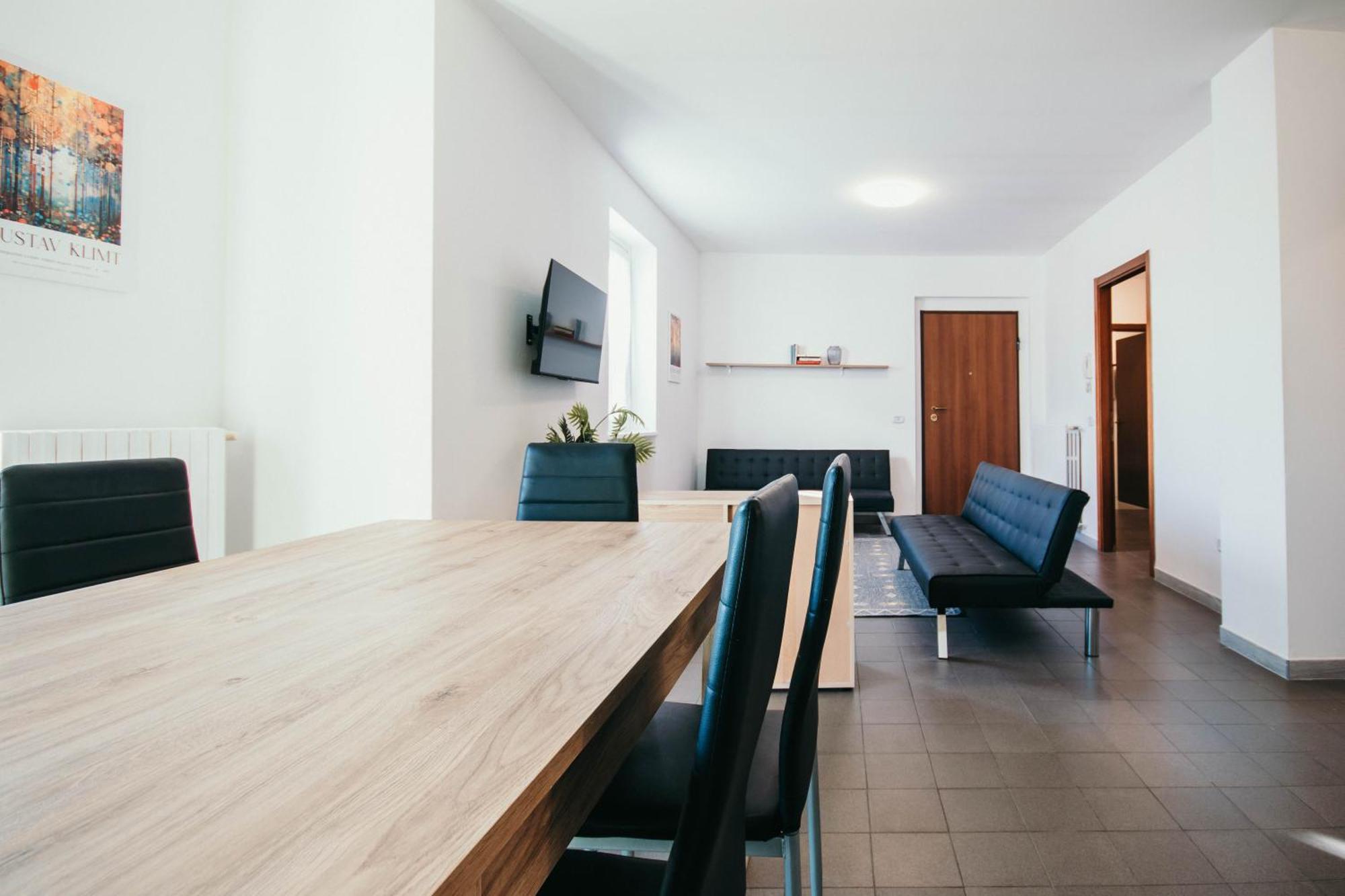 Bigattera Apartments Βαρέζε Δωμάτιο φωτογραφία